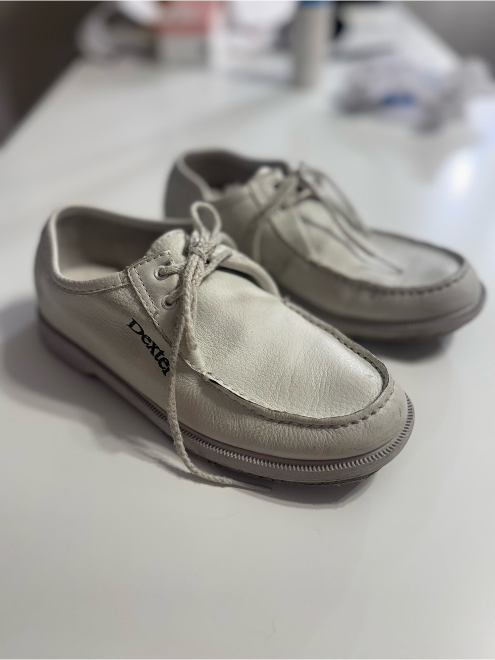 Dexter Women’s Off-White Leather Boat Shoes Size 6.5